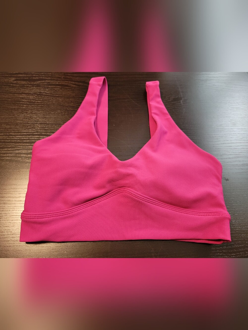 Wilo The Label Hot Pink Ribbed V-Cut Sports Bra - Size Small
